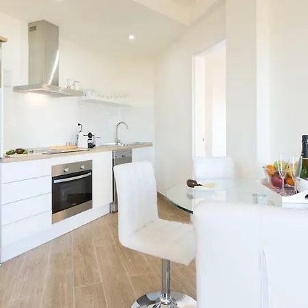 Club Playa Flores Appartement *