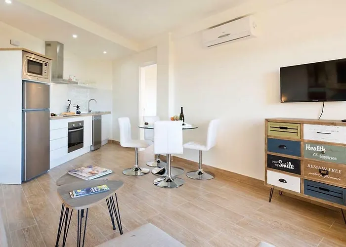 Apartamento Club Playa Flores *